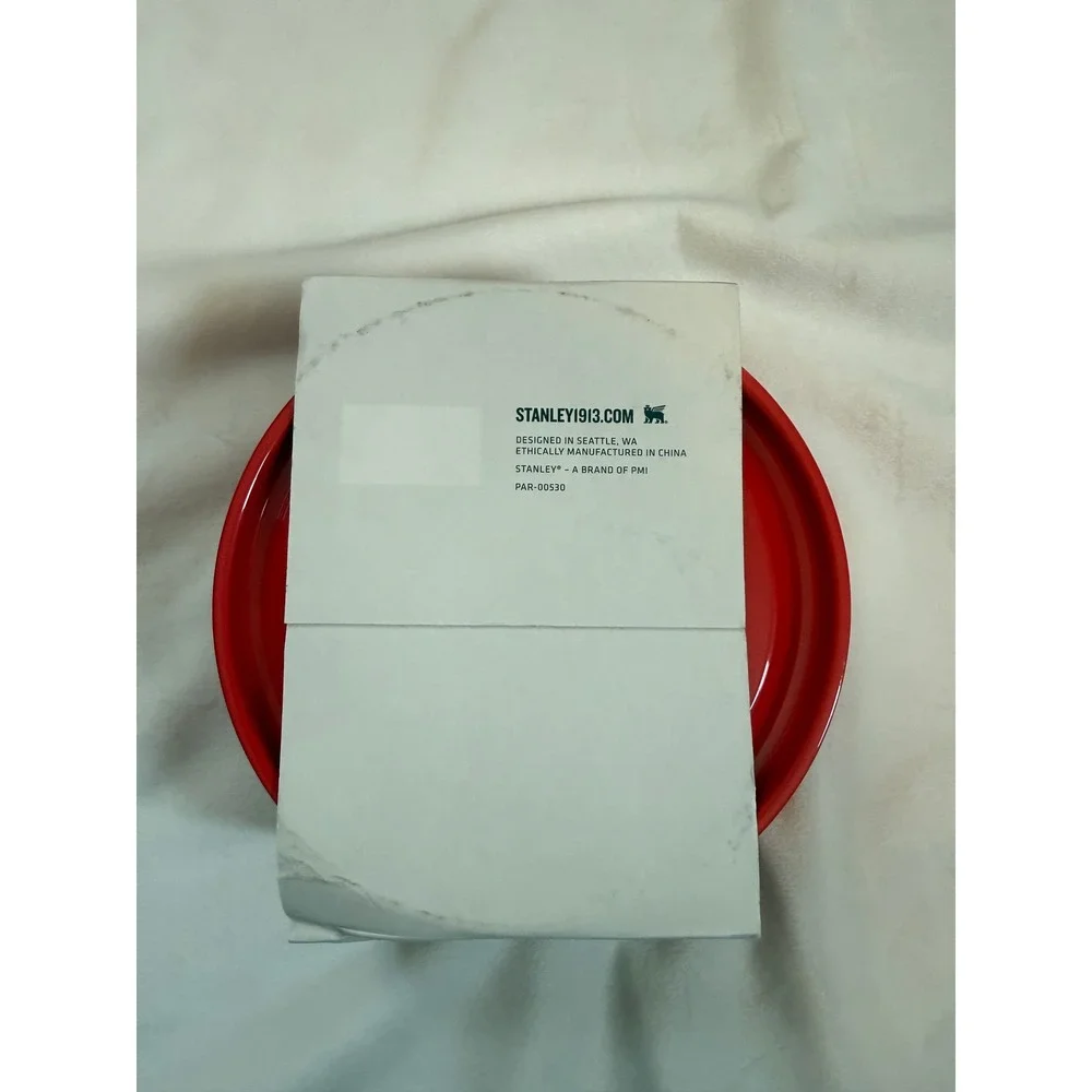 Stanley Pet Bowl 24 oz Red Stainless Steel Double Wall Insulated with Lid NEW